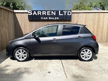 Used Toyota Yaris 2015 for sale - 78609427: Photo