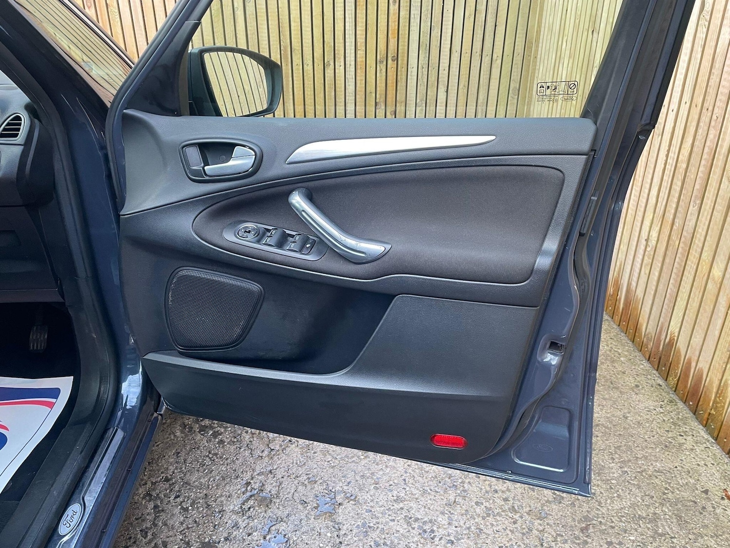 Used Ford S-Max 2015 for sale - 77214886: Photo 10