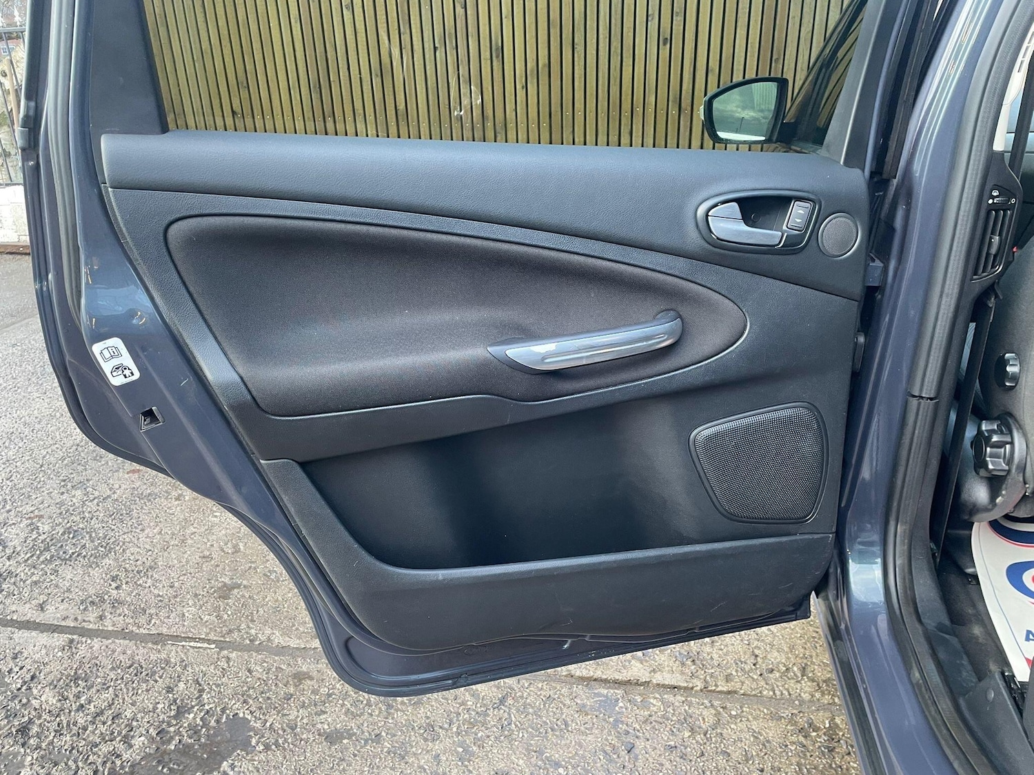 Used Ford S-Max 2015 for sale - 77214886: Photo 22