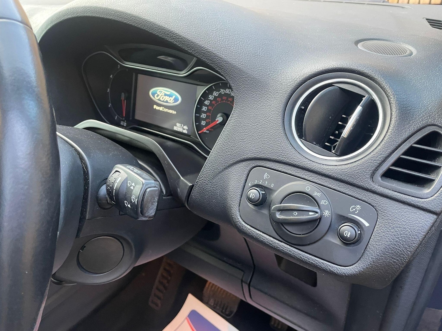 Used Ford S-Max 2015 for sale - 77214886: Photo 23