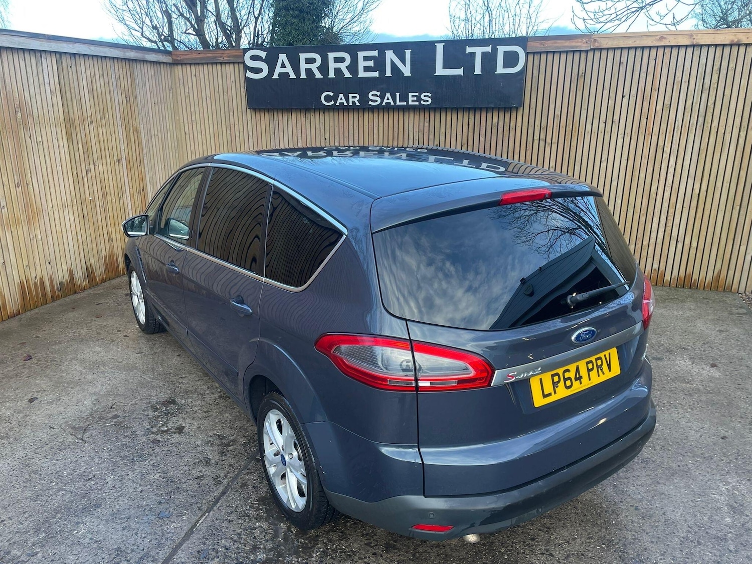 Used Ford S-Max 2015 for sale - 77214886: Photo 32
