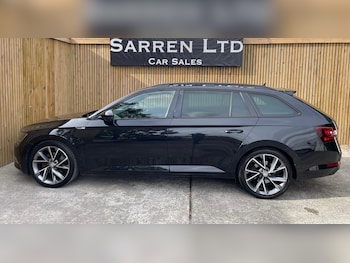 Used Skoda Superb 2019 for sale - 75720135: Photo
