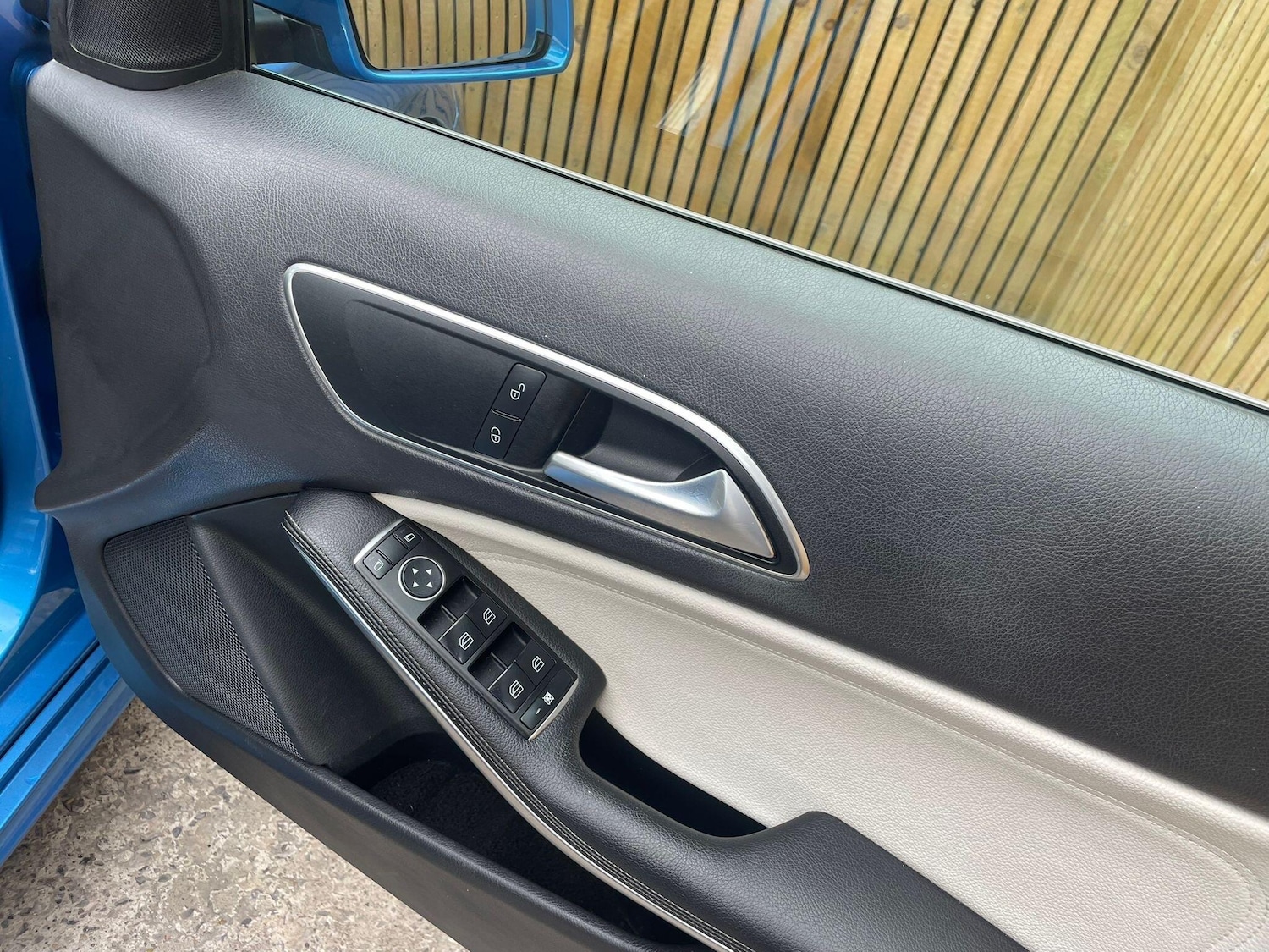 Used Mercedes-Benz A-Class 2015 for sale - 77066659: Photo 32