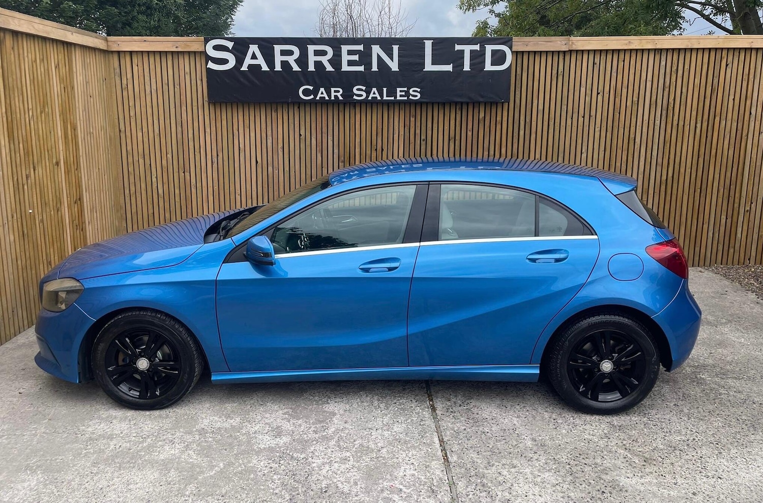 Used Mercedes-Benz A-Class 2015 for sale - 77066659: Photo 4