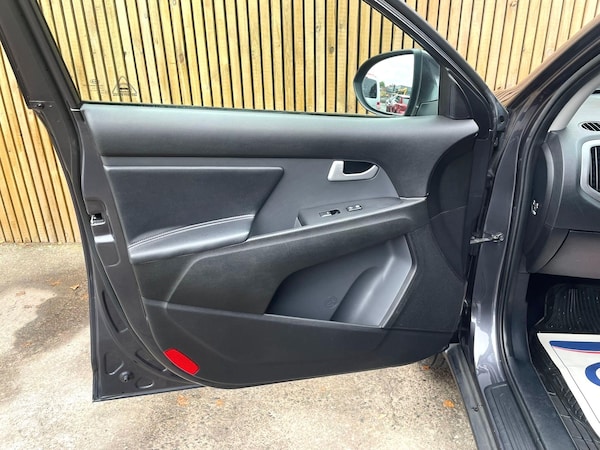 Used Kia Sportage 2015 for sale - 76122564: Photo 60