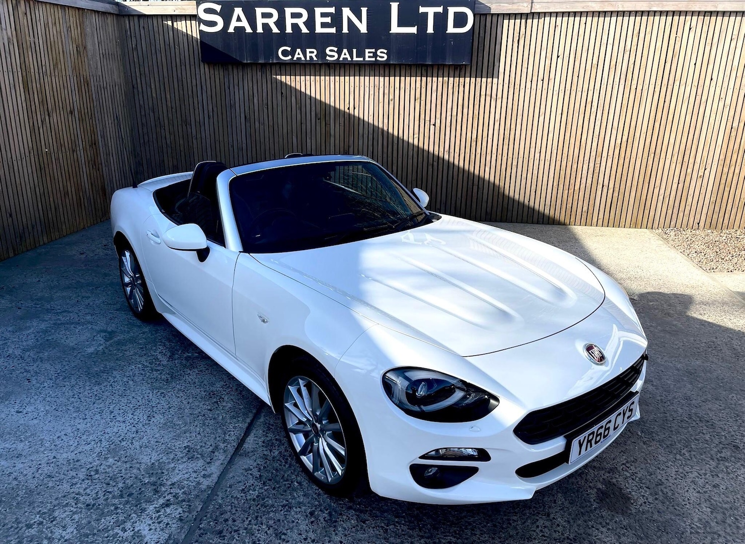 Used Fiat 124 Spider for sale - 78115485: Photo 23