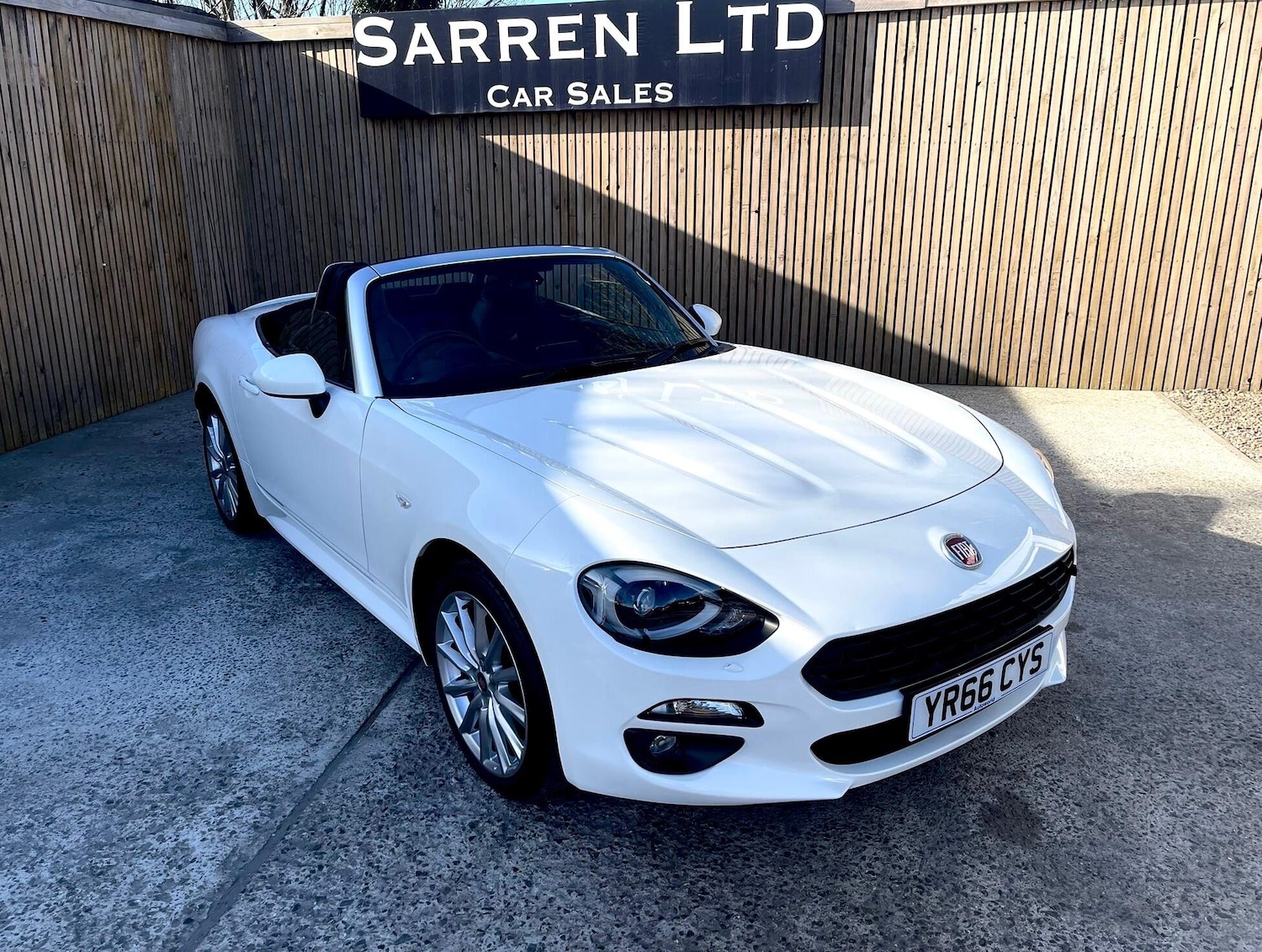 Used Fiat 124 Spider for sale - 78115485: Photo 27