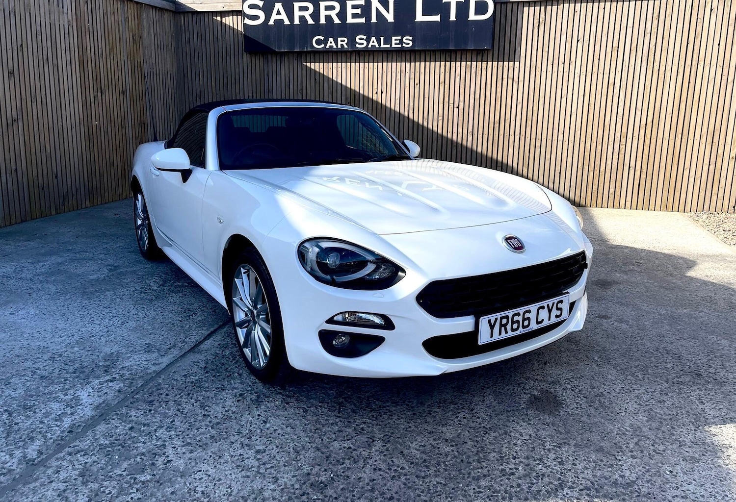 Used Fiat 124 Spider for sale - 78115485: Photo 3