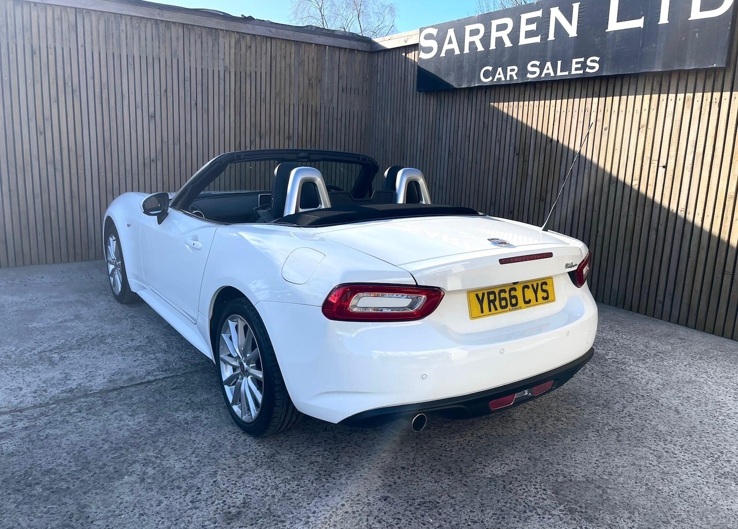 Used Fiat 124 Spider for sale - 78115485: Photo 45