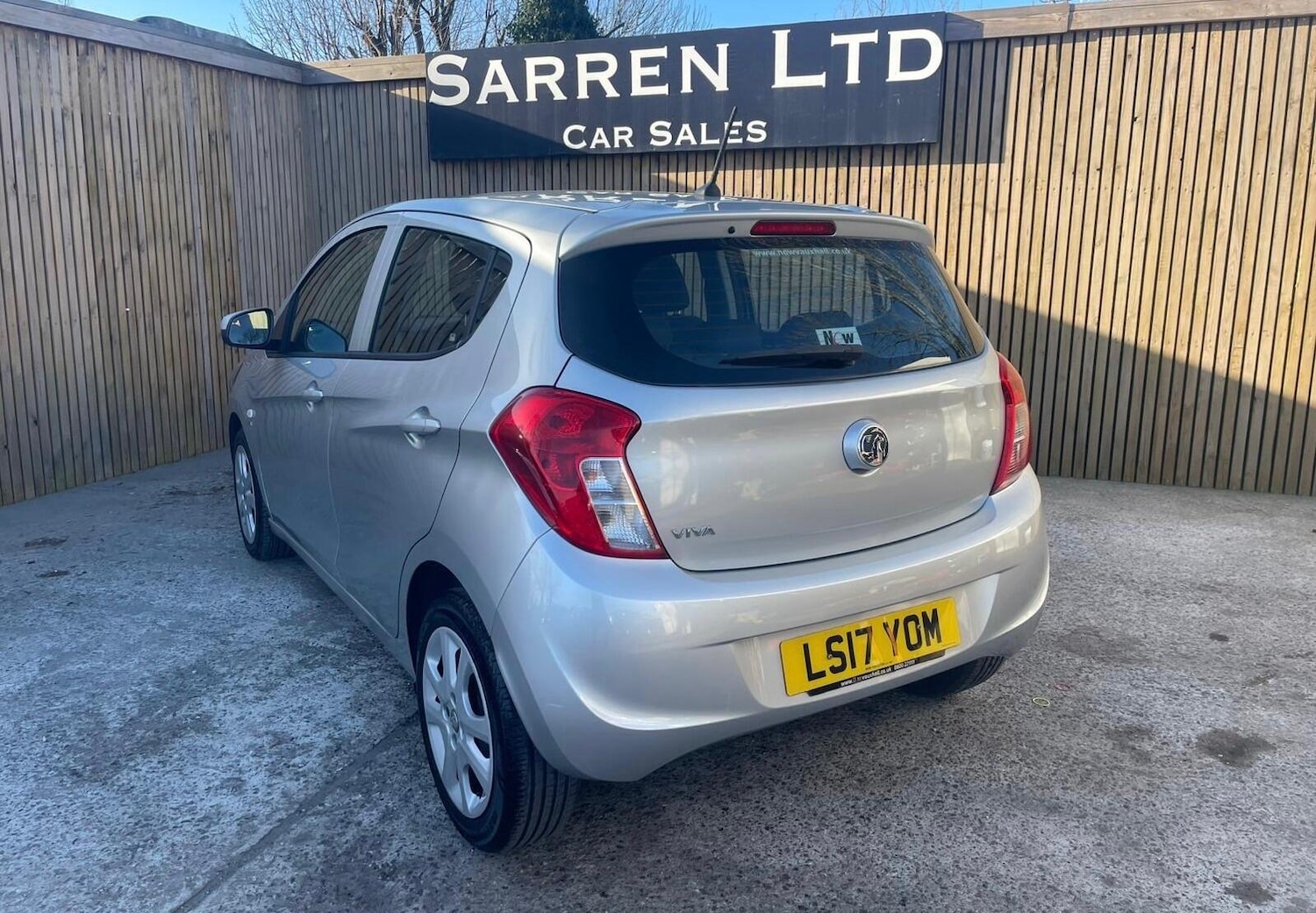 Used Vauxhall Viva 2017 for sale - 77926060: Photo 2
