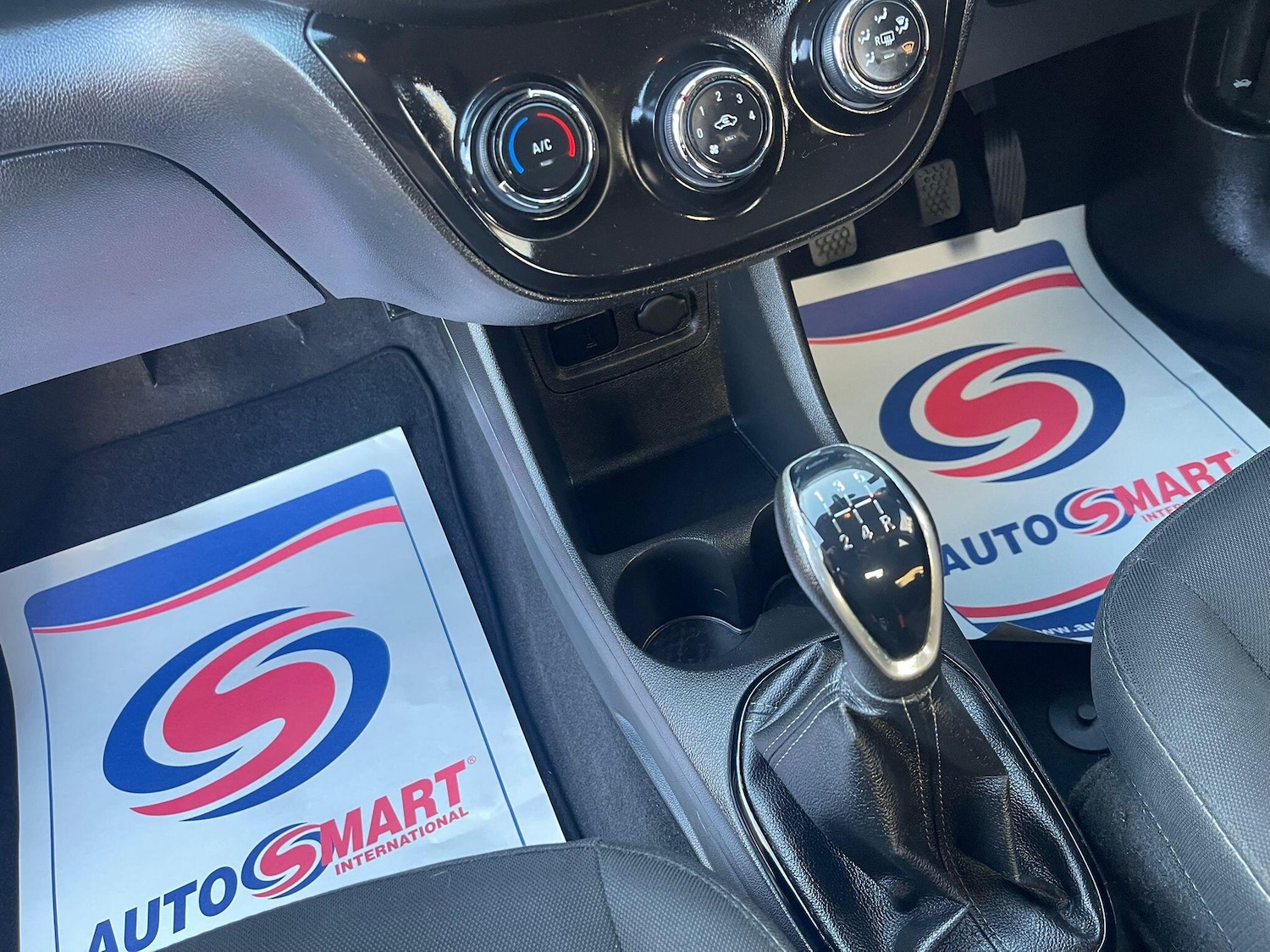 Used Vauxhall Viva 2017 for sale - 77926060: Photo 26