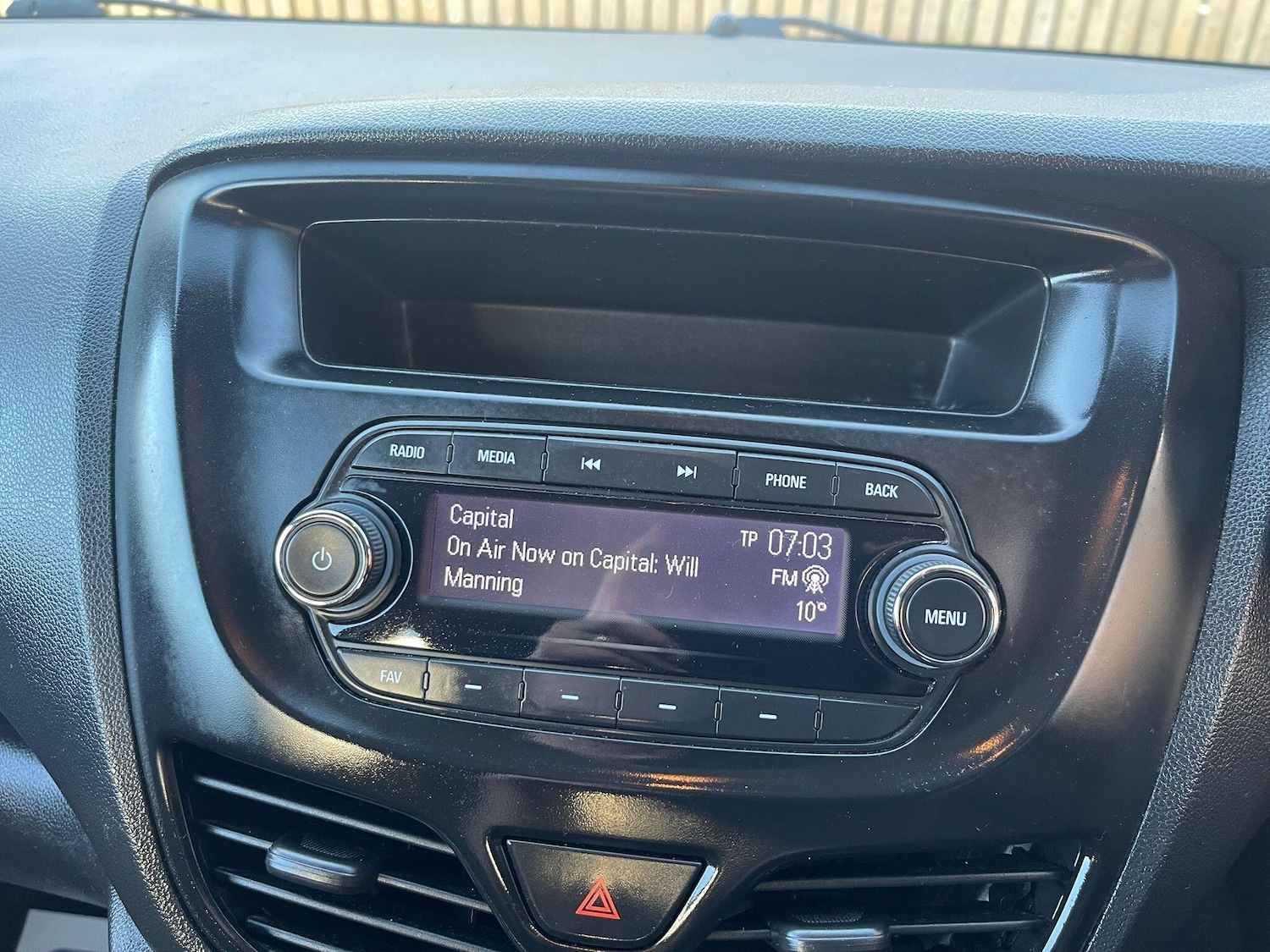 Used Vauxhall Viva 2017 for sale - 77926060: Photo 29