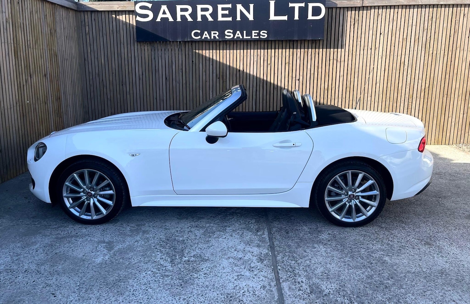 Used Fiat 124 Spider 2016 for sale - 78057810: Photo 41