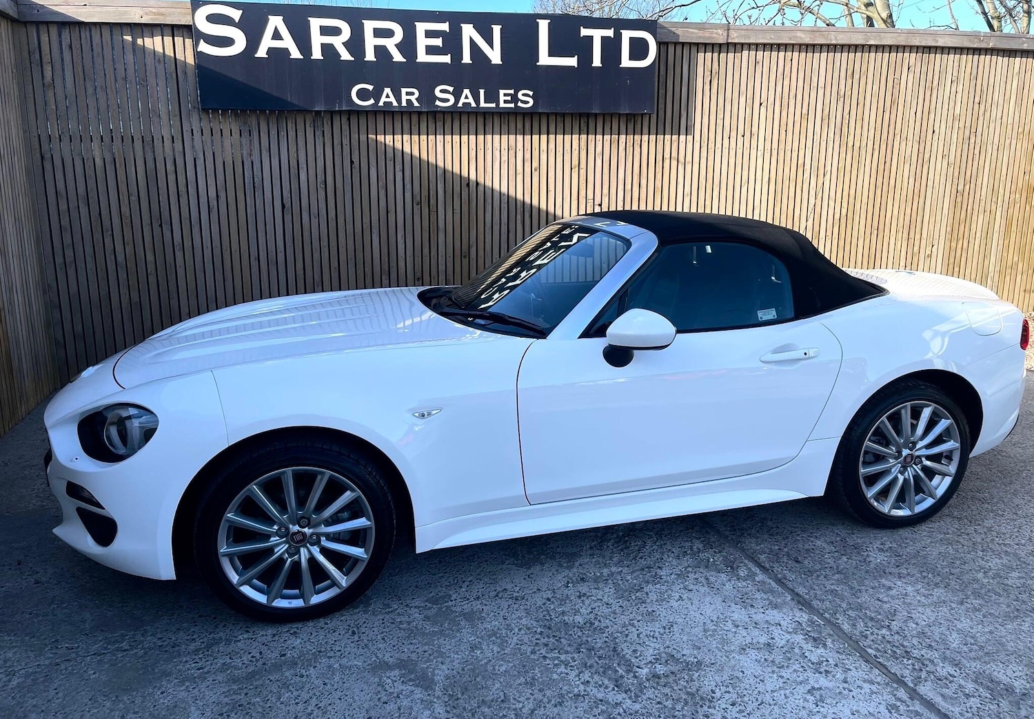 Used Fiat 124 Spider 2016 for sale - 78057810: Photo 42