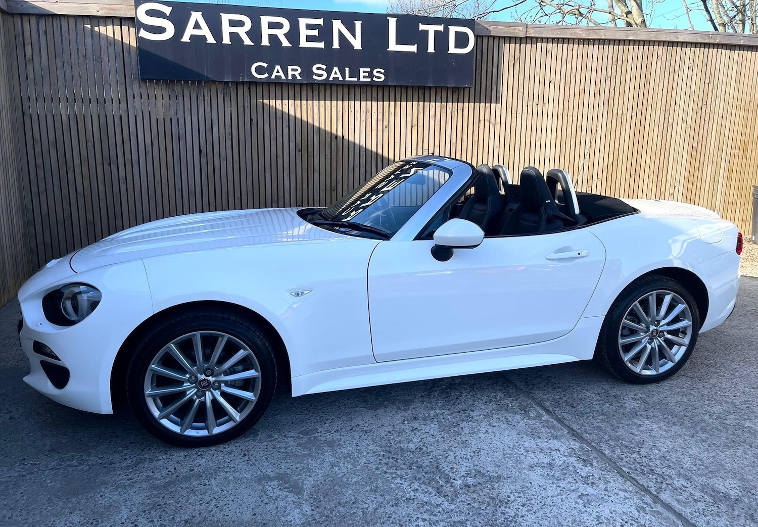 Used Fiat 124 Spider 2016 for sale - 78057810: Photo 46