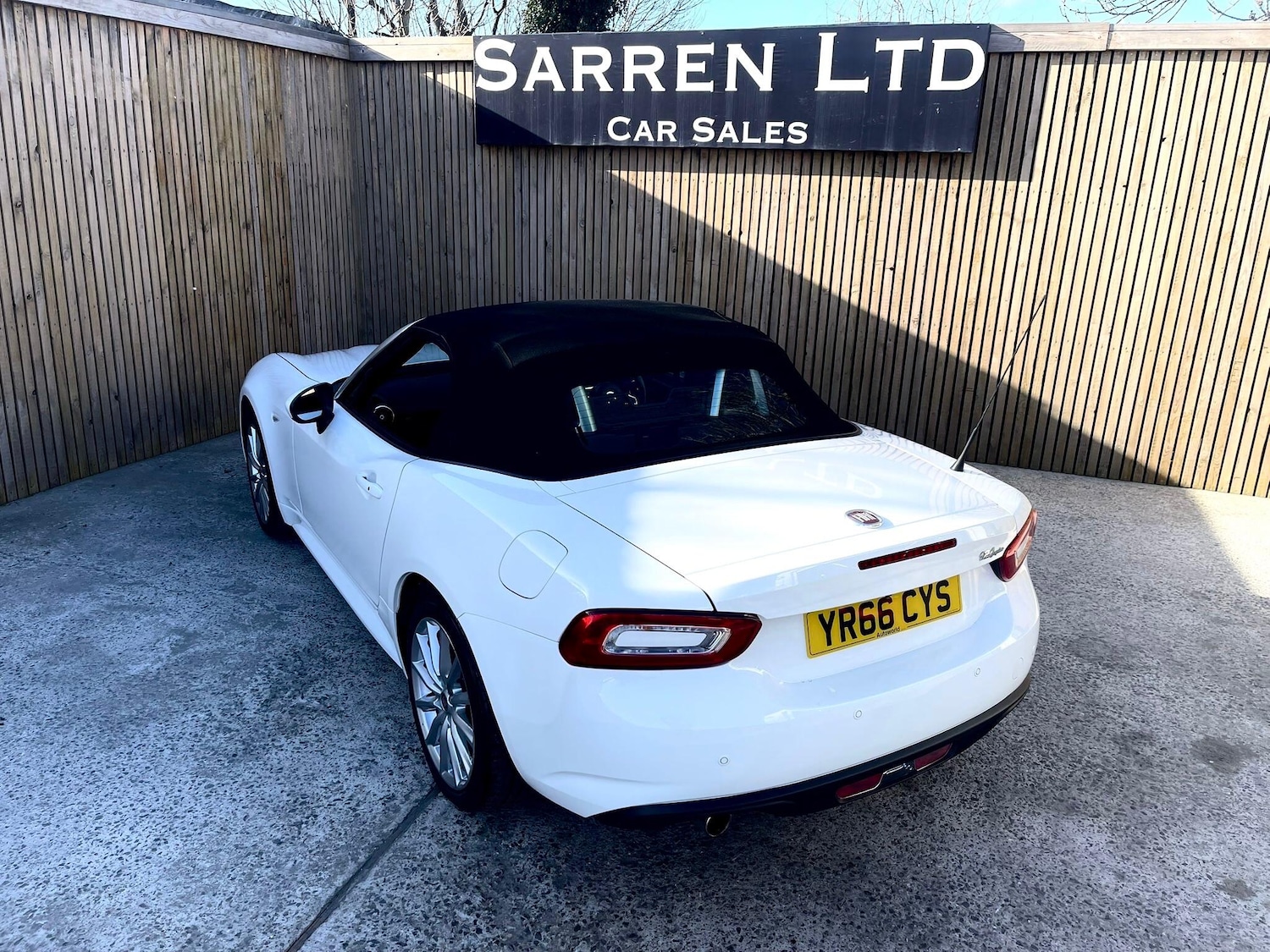 Used Fiat 124 Spider 2016 for sale - 78057810: Photo 56
