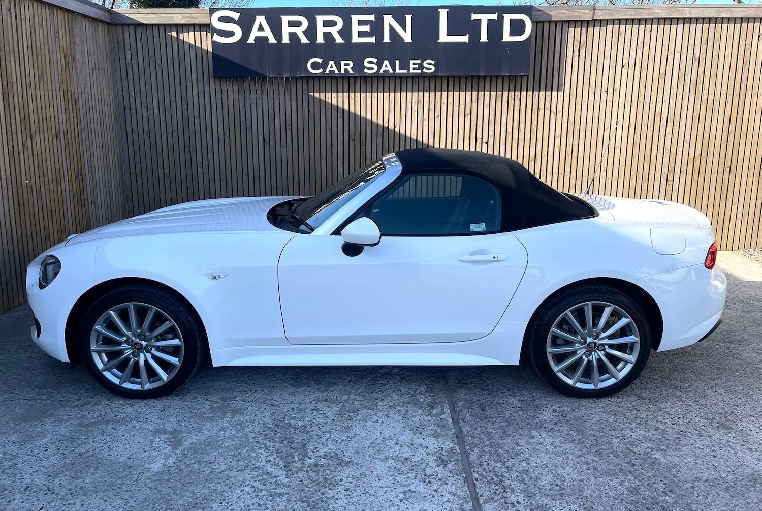 Used Fiat 124 Spider 2016 for sale - 78057810: Photo 7
