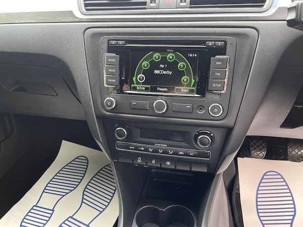 Used Skoda Rapid Spaceback 2015 for sale - 74822705: Photo 14