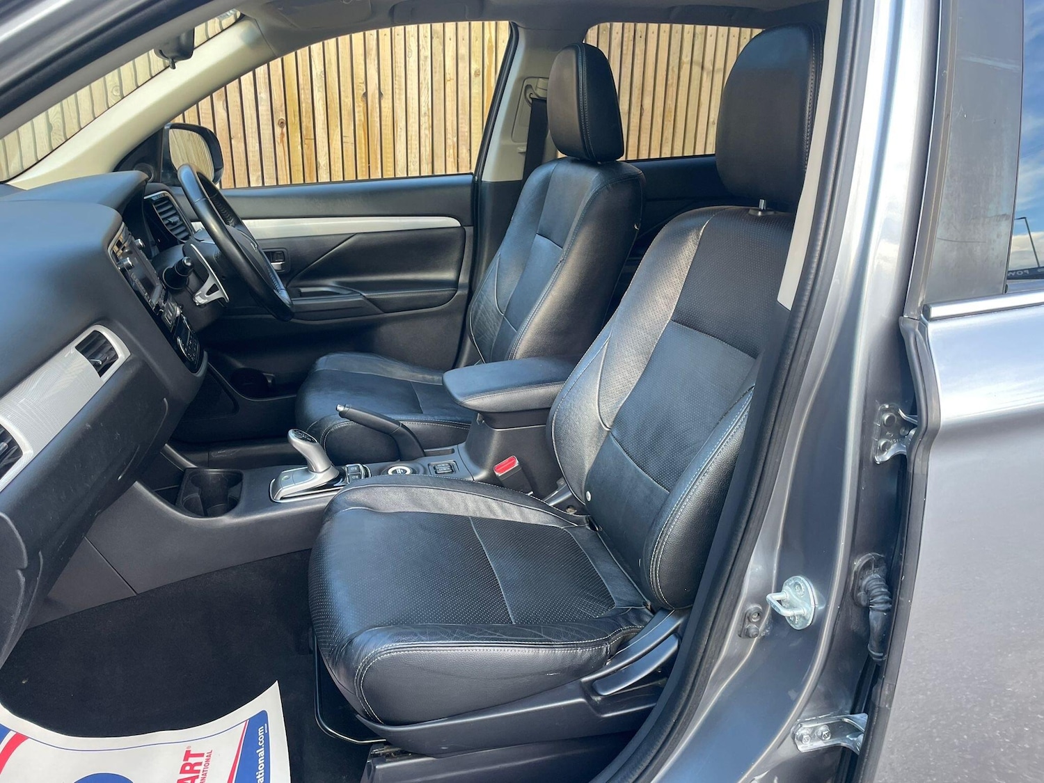 Used Mitsubishi Outlander 2014 for sale - 77585835: Photo 10