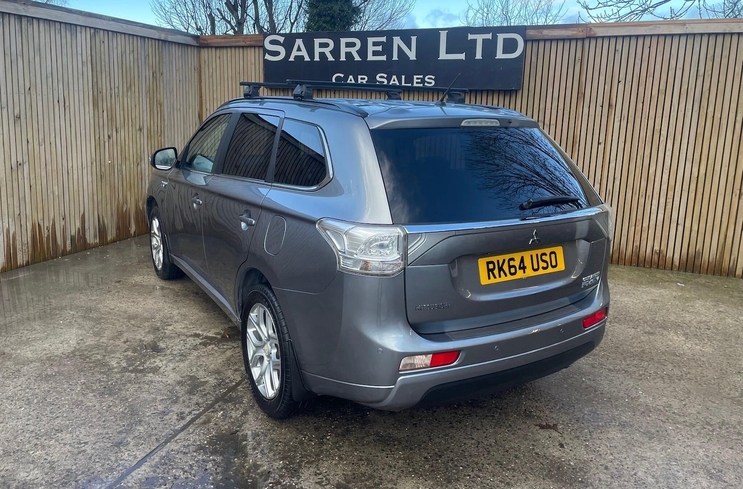 Used Mitsubishi Outlander 2014 for sale - 77585835: Photo 2