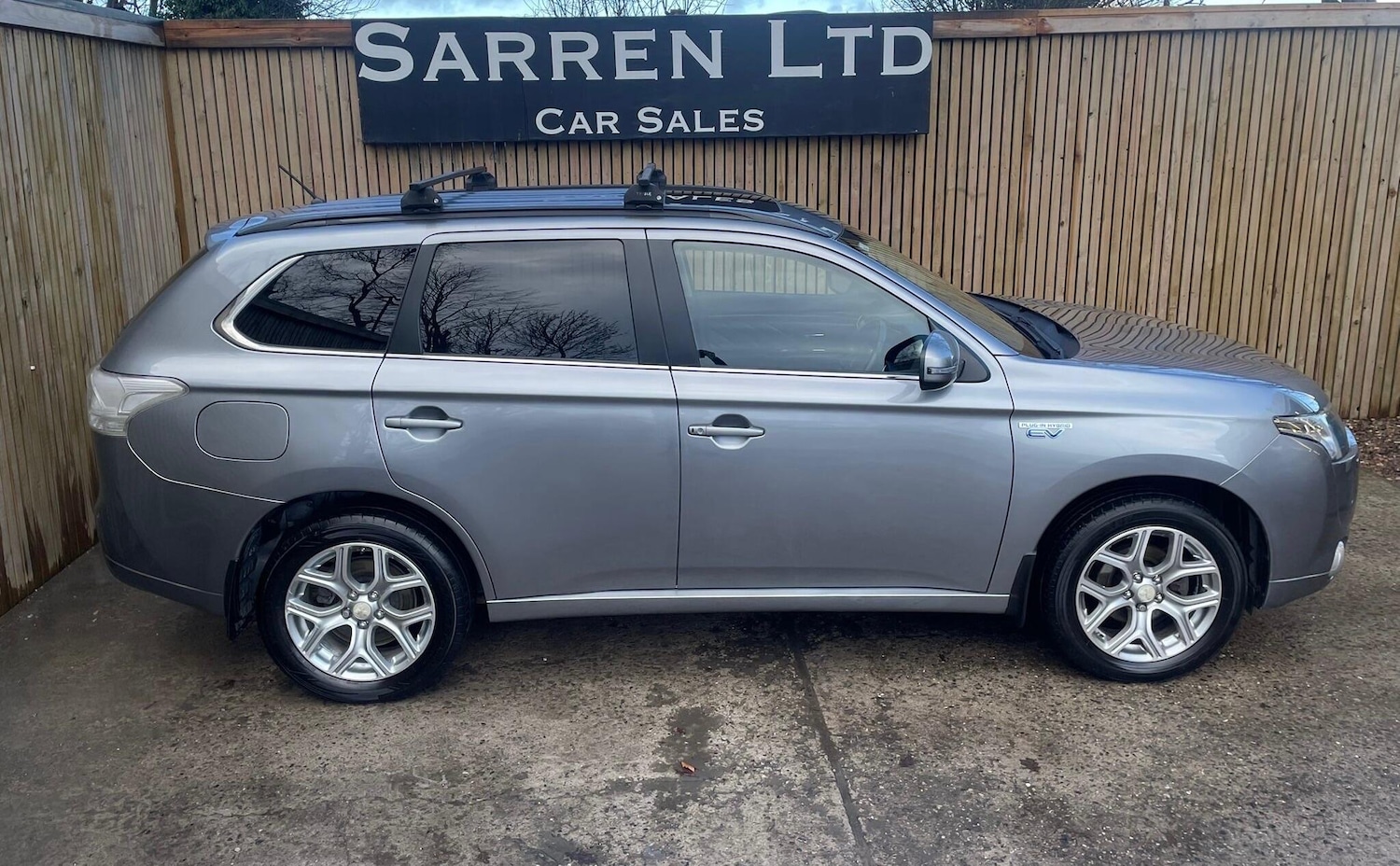 Used Mitsubishi Outlander 2014 for sale - 77585835: Photo 27