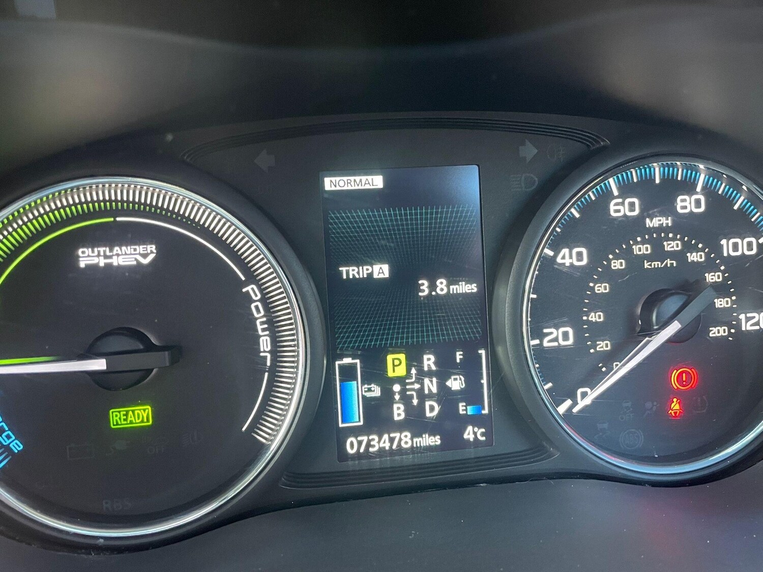 Used Mitsubishi Outlander 2014 for sale - 77585835: Photo 38