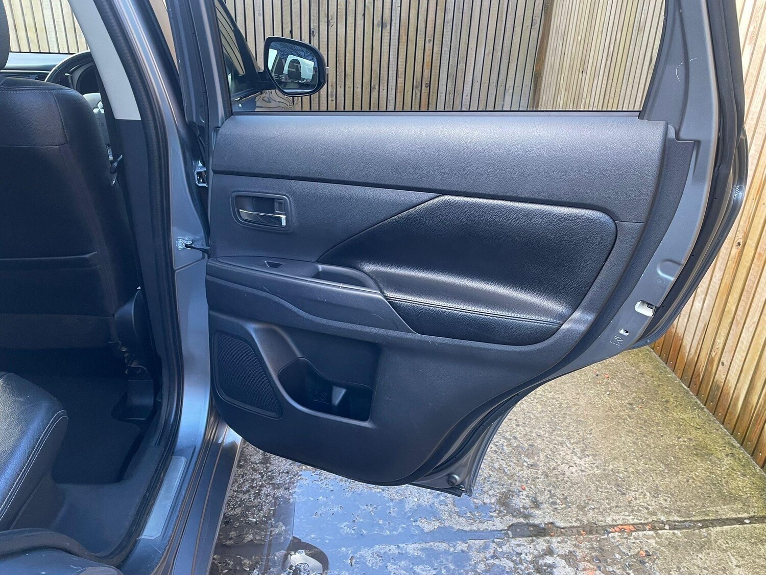 Used Mitsubishi Outlander 2014 for sale - 77585835: Photo 48