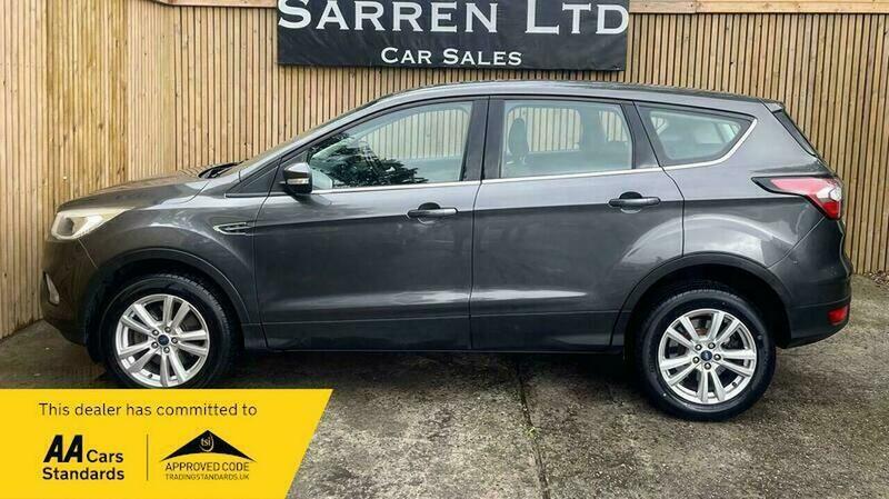 Used Ford Kuga 2017 for sale - 76314619: Photo 4