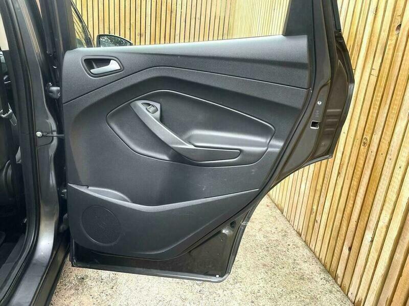 Used Ford Kuga 2017 for sale - 76314619: Photo 42