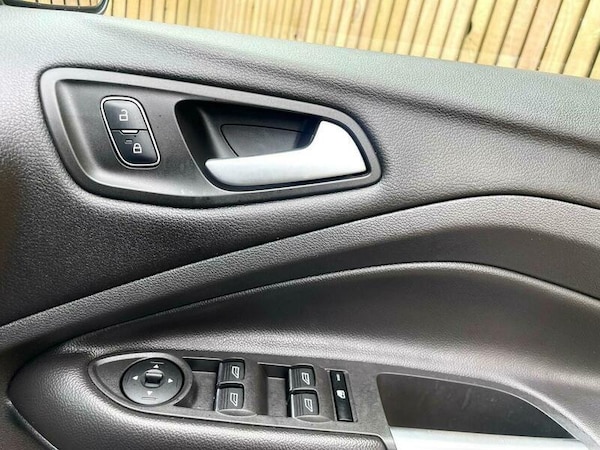 Used Ford Kuga 2017 for sale - 76314619: Photo 52