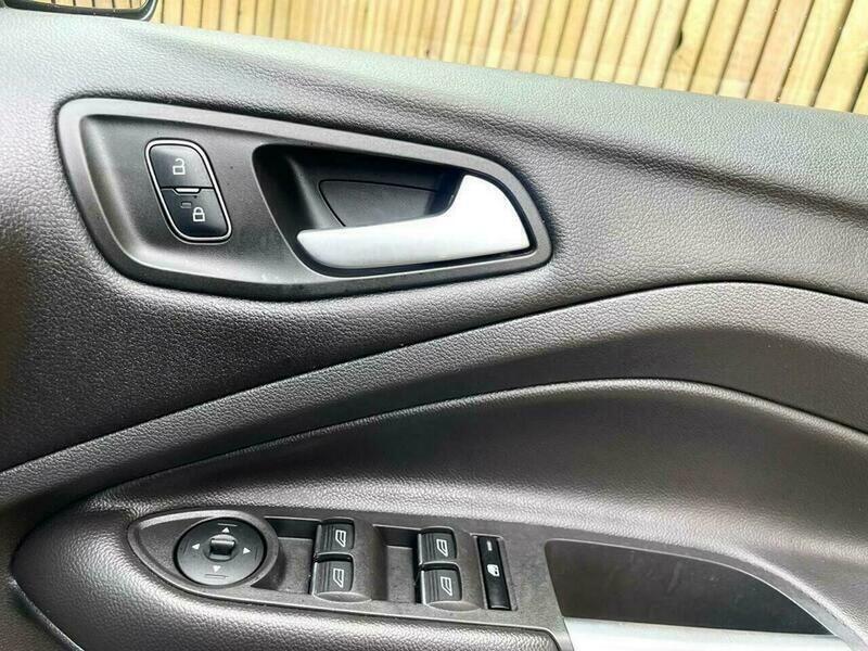 Used Ford Kuga 2017 for sale - 76314619: Photo 53