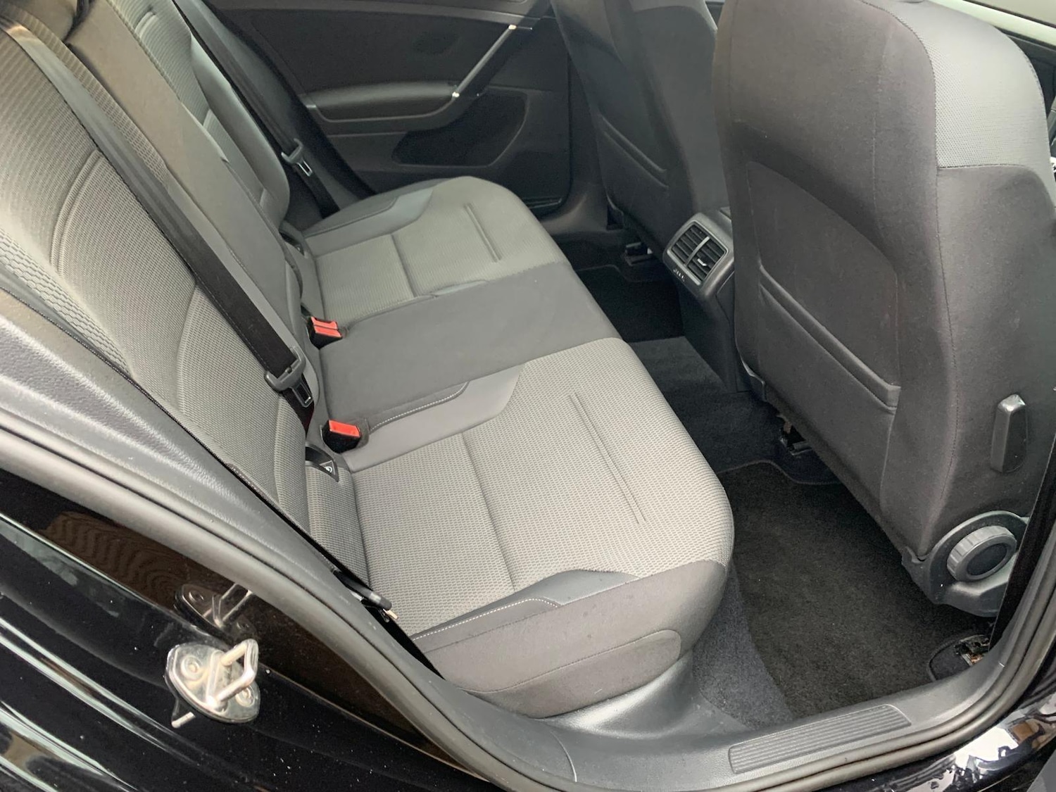 Used Volkswagen Golf 2017 for sale - 76561334: Photo 11