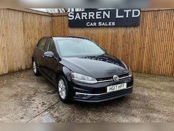 Used Volkswagen Golf 2017 for sale - 76561334: Photo