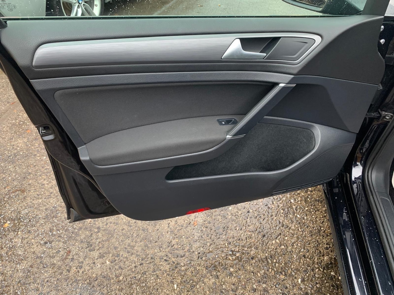 Used Volkswagen Golf 2017 for sale - 76561334: Photo 44