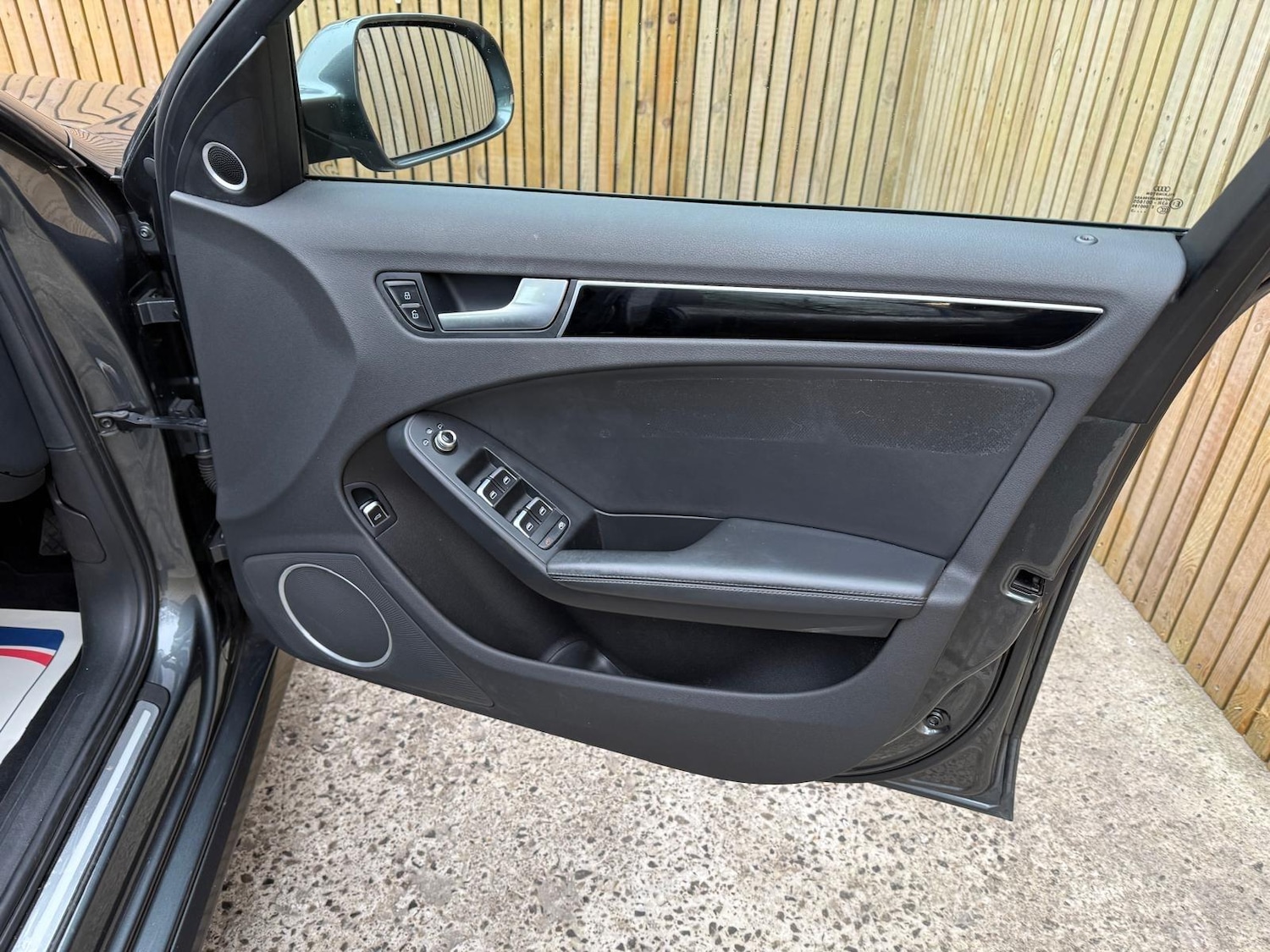 Used Audi A4 2013 for sale - 77109300: Photo 40