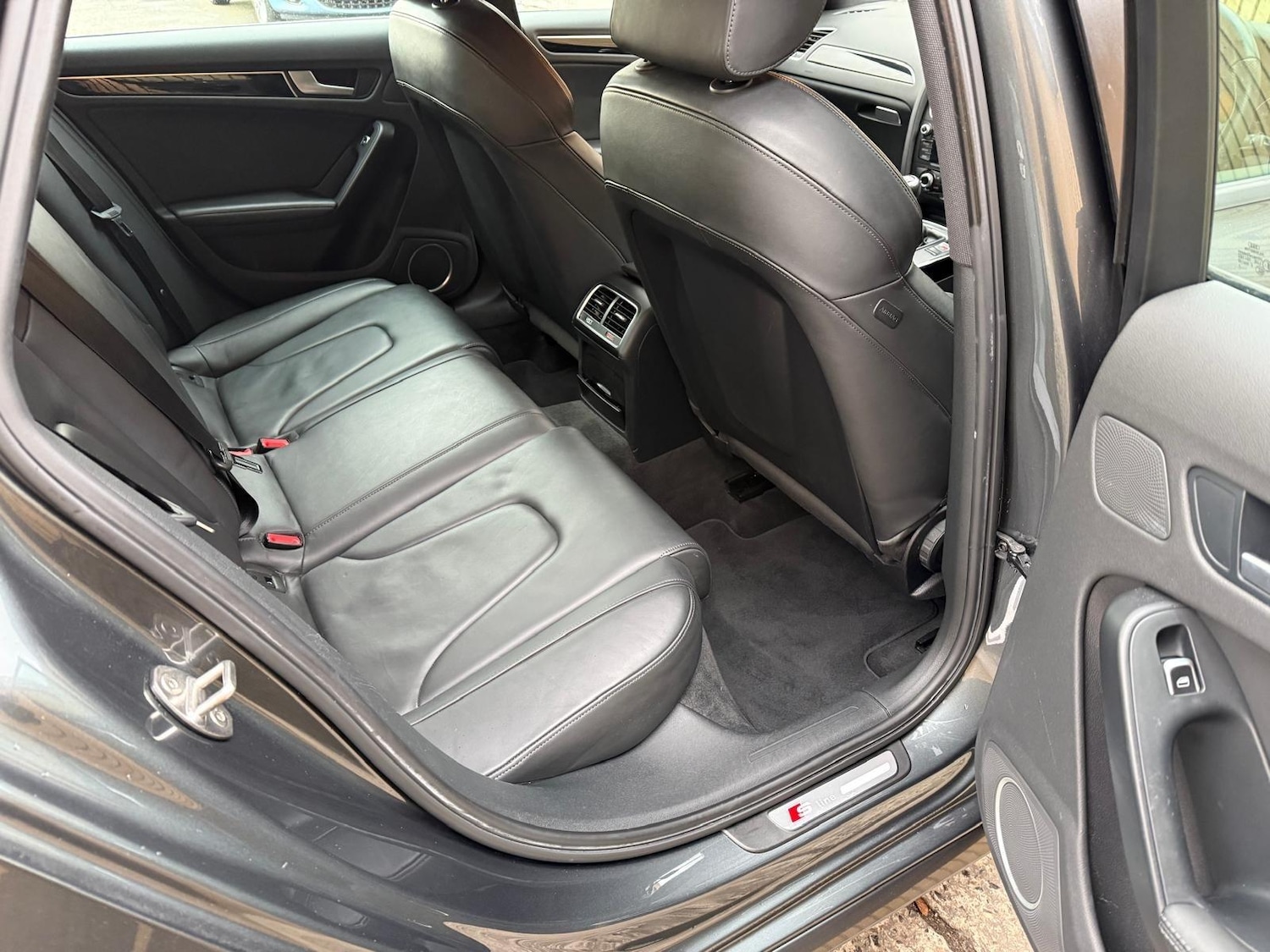 Used Audi A4 2013 for sale - 77109300: Photo 43