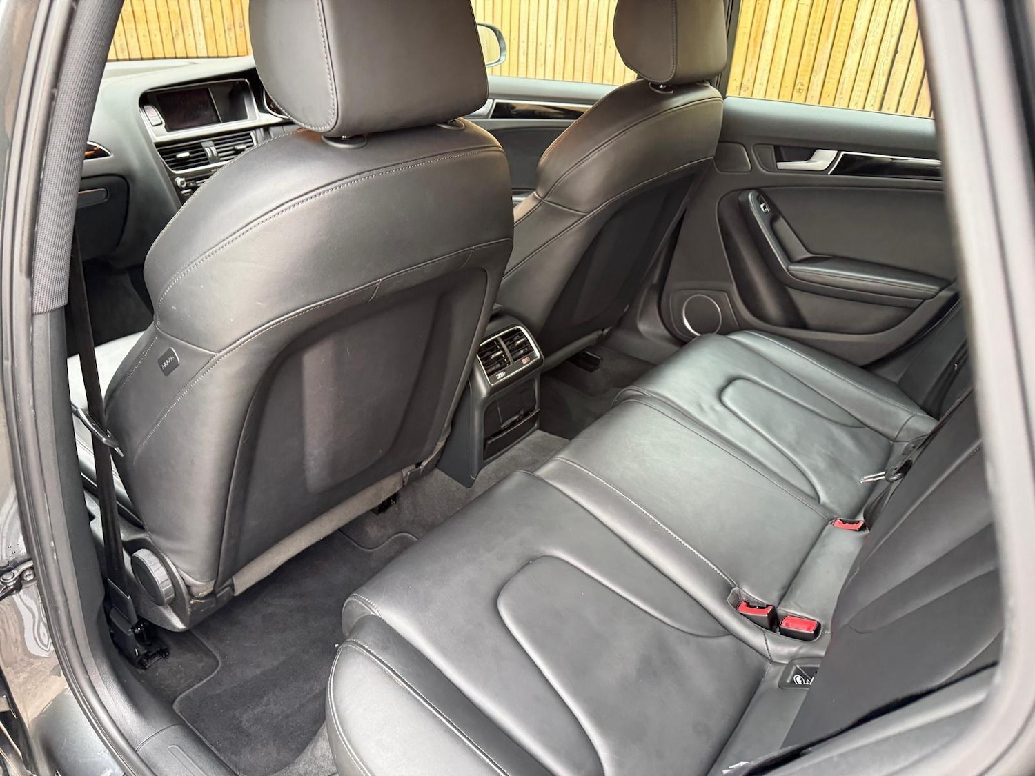 Used Audi A4 2013 for sale - 77109300: Photo 46