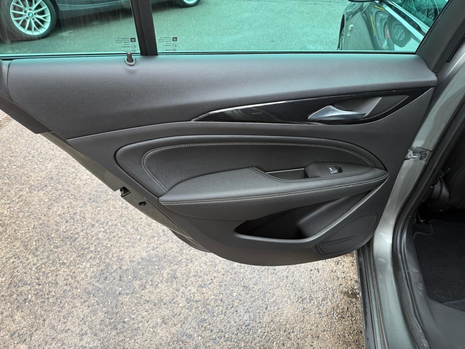 Used Vauxhall Insignia 2017 for sale - 77267084: Photo 26