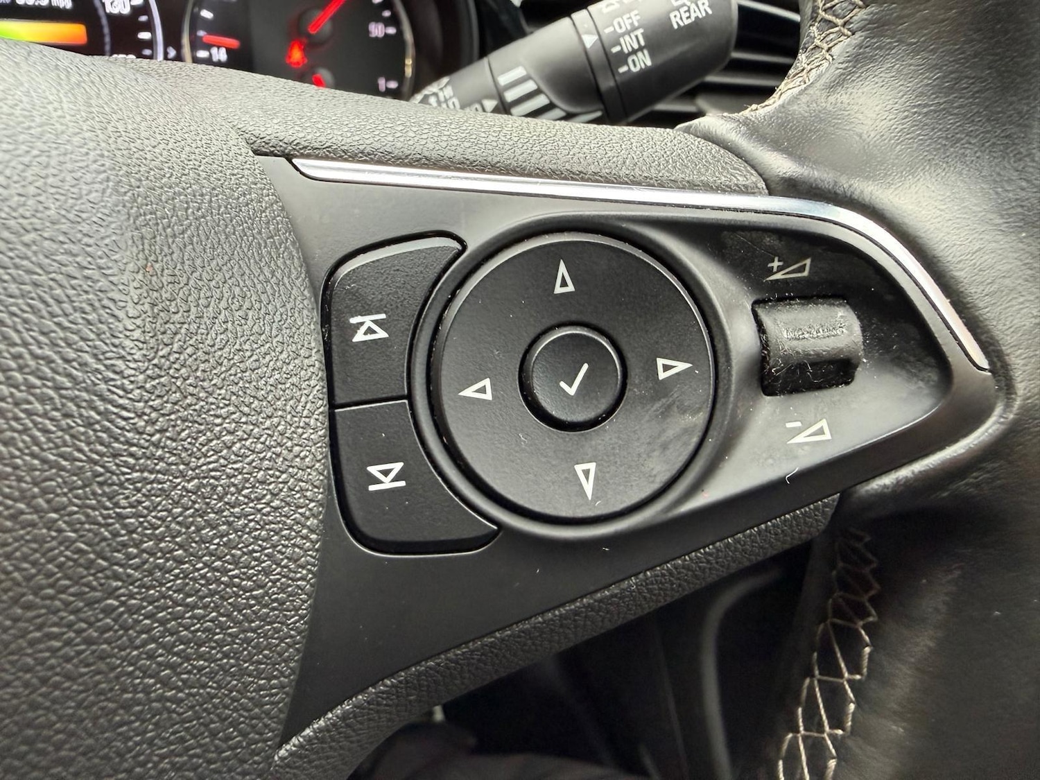 Used Vauxhall Insignia 2017 for sale - 77267084: Photo 36