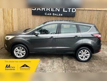 Used Ford Kuga 2017 for sale - 76001800: Photo