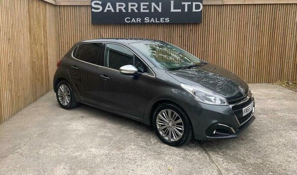 Used Peugeot 208 2016 for sale - 76270385: Photo 24