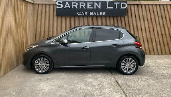 Used Peugeot 208 2016 for sale - 76270385: Photo 26