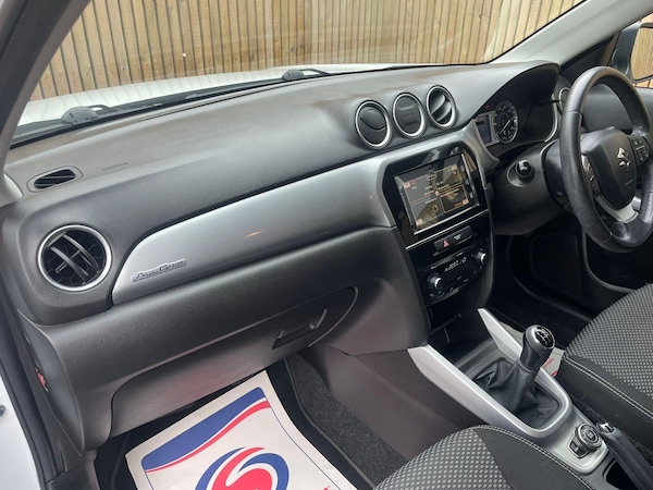 Used Suzuki Vitara 2017 for sale - 76247591: Photo 32