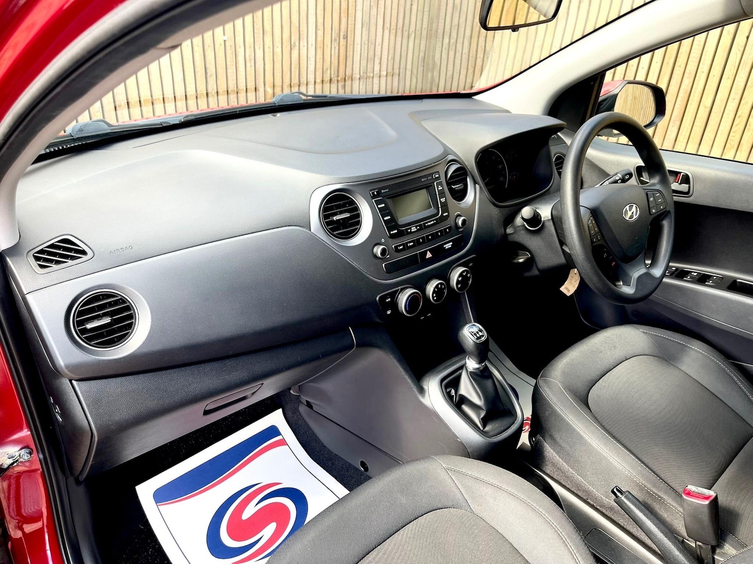 Used Hyundai i10 2018 for sale - 78127507: Photo 43