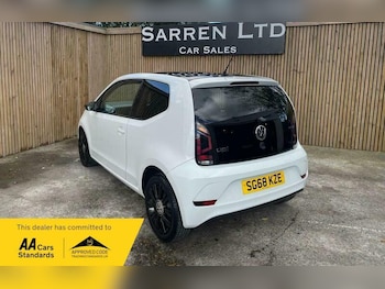Used Volkswagen up! 2018 for sale - 76377255: Photo