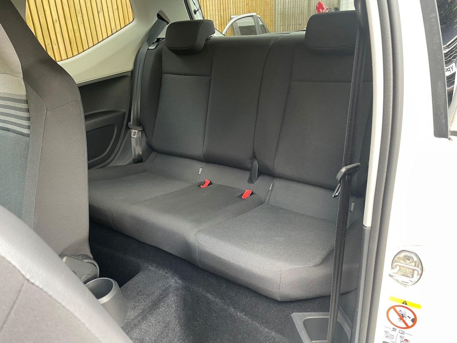 Used Volkswagen up! 2018 for sale - 76377255: Photo 34