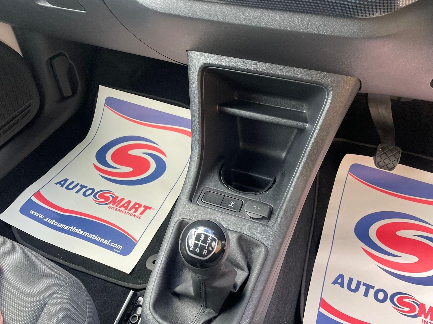 Used Volkswagen up! 2018 for sale - 76377255: Photo 37