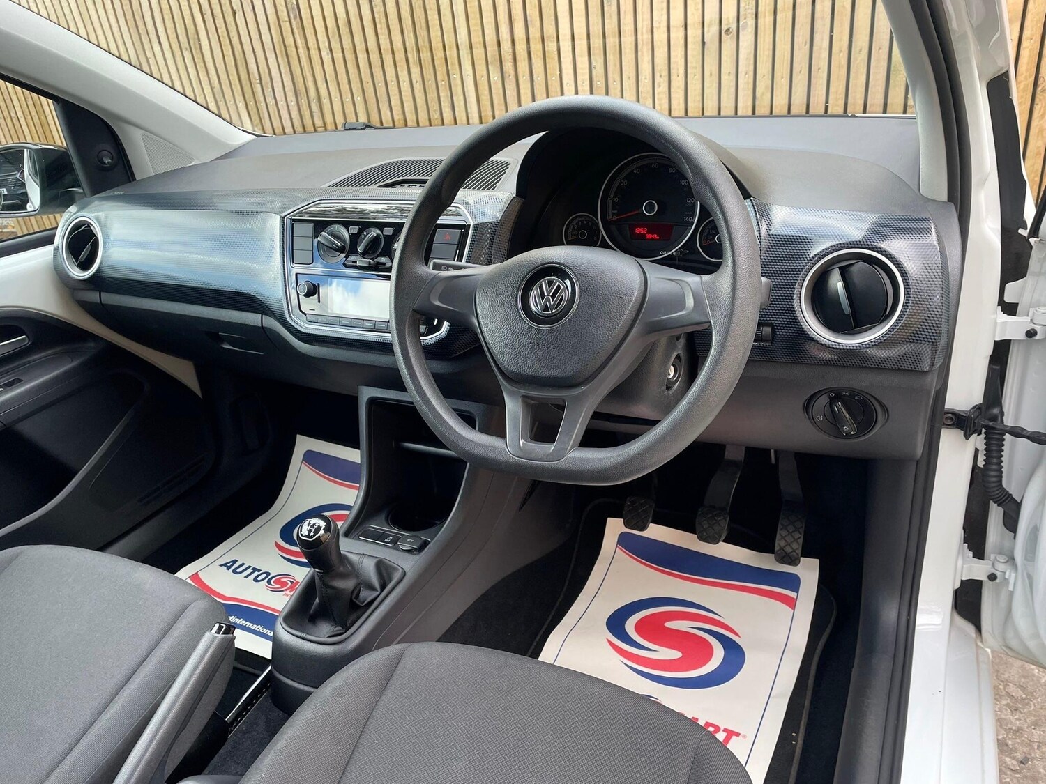 Used Volkswagen up! 2018 for sale - 76377255: Photo 48