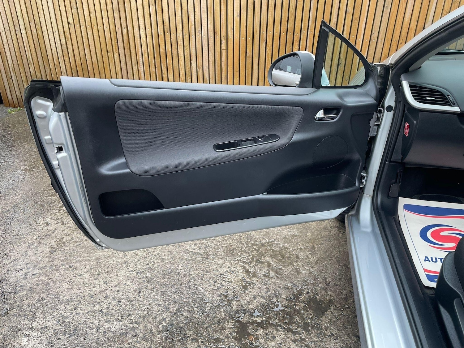 Used Peugeot 207 2010 for sale - 76667237: Photo 53