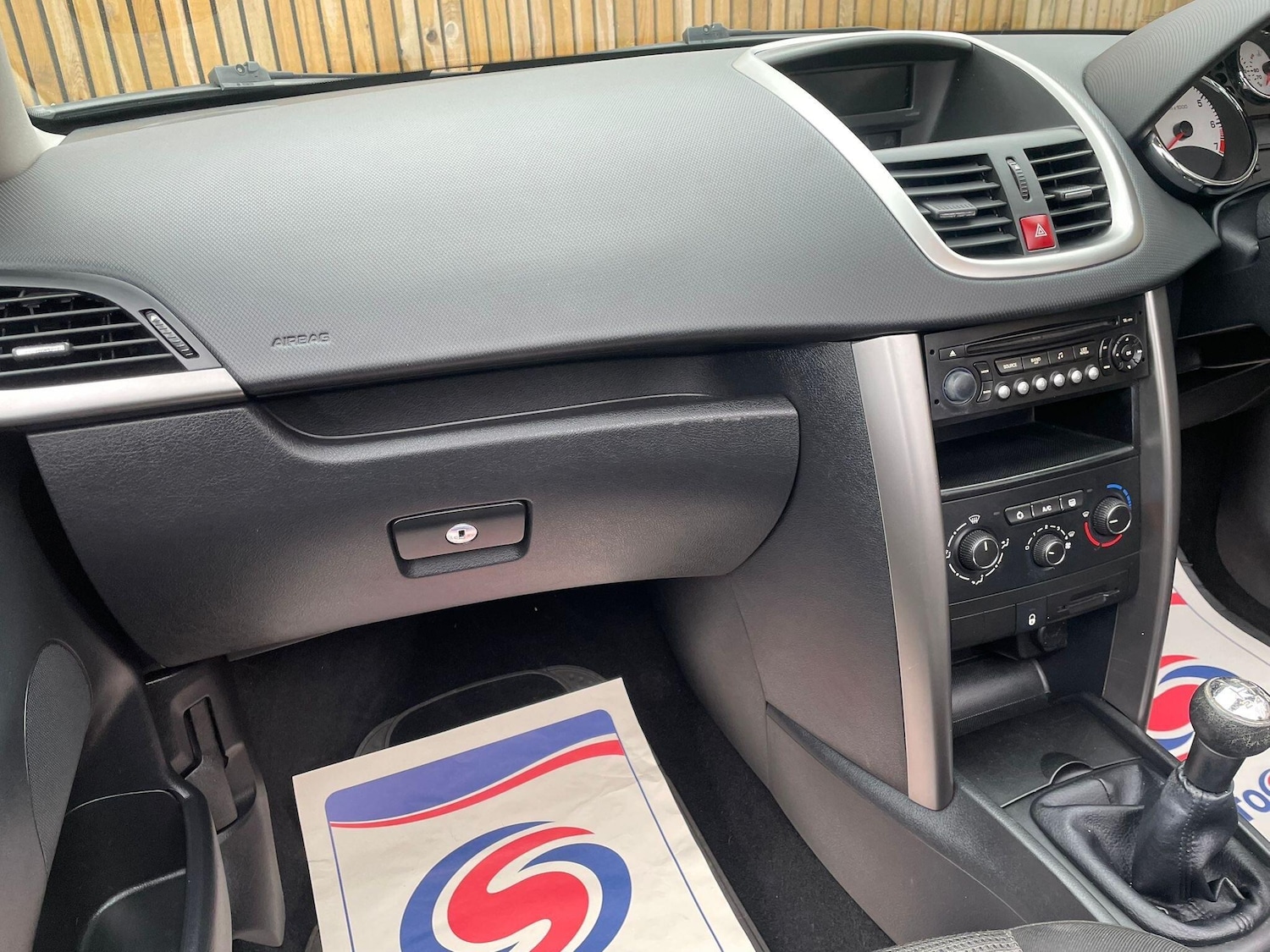 Used Peugeot 207 2010 for sale - 76667237: Photo 56